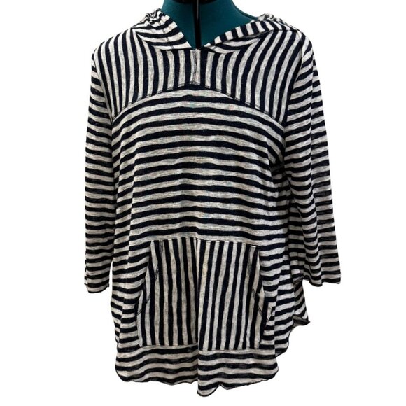 Maurices Hoodie - Picture 2 of 6